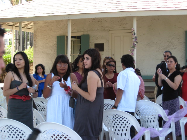 617x456 pixels (122K)